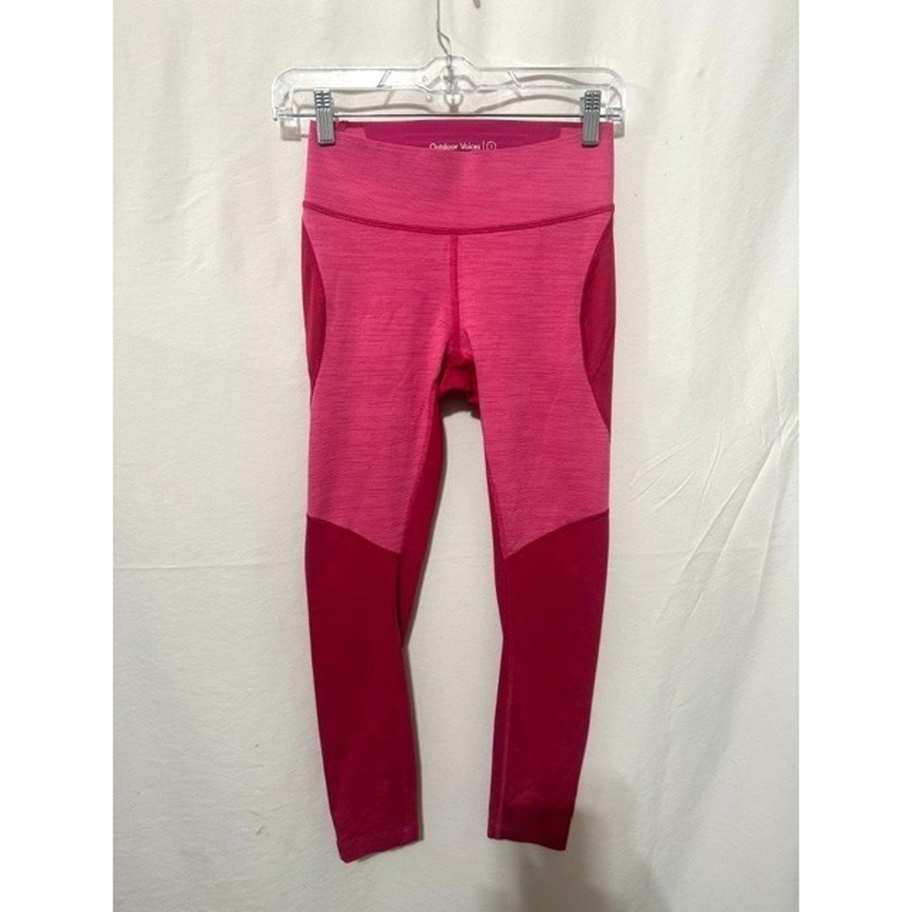 Outdoor Voices Women's Small Two Toned Pink Striped 7/8 Compression Leggings